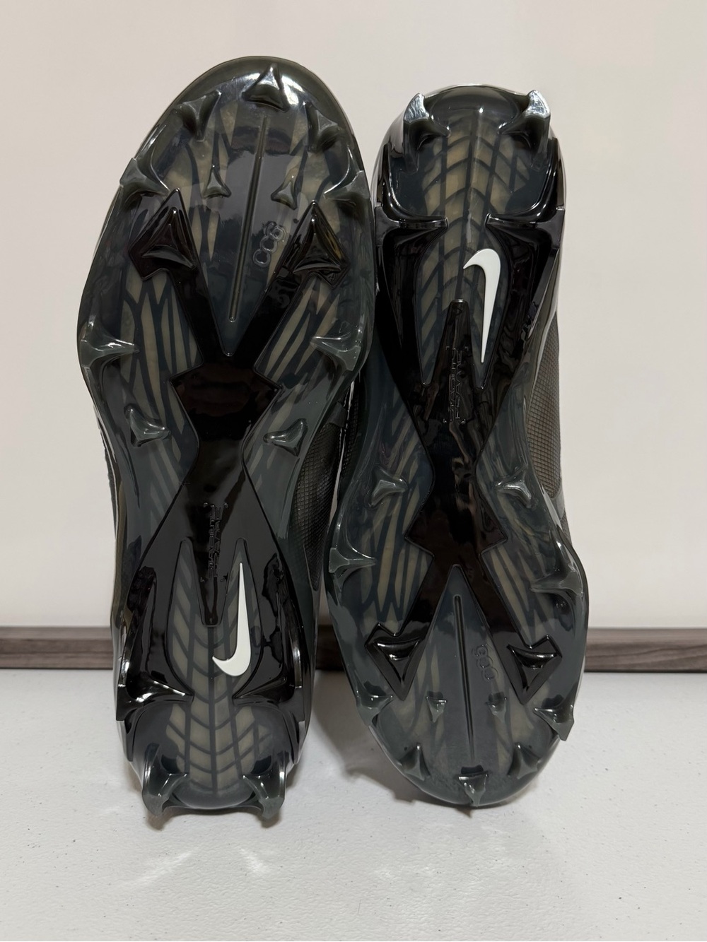 Nike Alpha Menace Elite 3 Men’s Football Cleats-Size 13 New - Picture 8 of 12